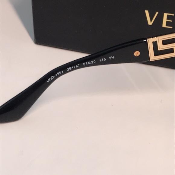 ?️ Versace VE4394 3916 Cat-Eye Sunglasses – Black – Authentic Designer Shades